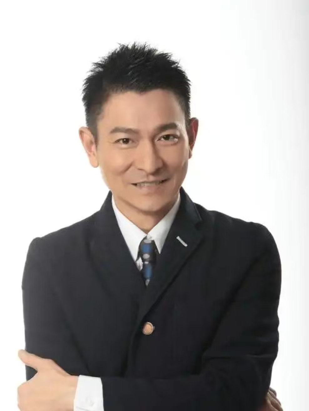 梁先生